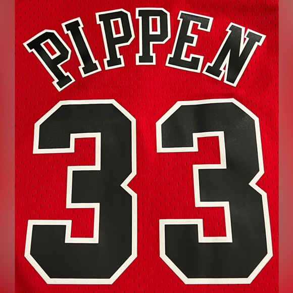 Scottie Pippen Chicago Bulls 1997-1998 Mitchell & Ness Red NBA Swingman Jersey - Picture 5 of 8